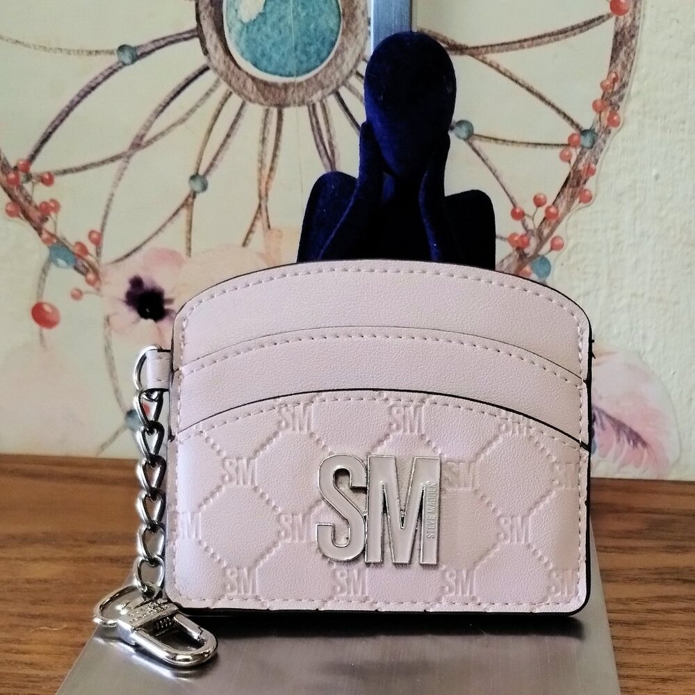 Steve Madden Pale Pink Quilted Card Case with Silver SM Emblem